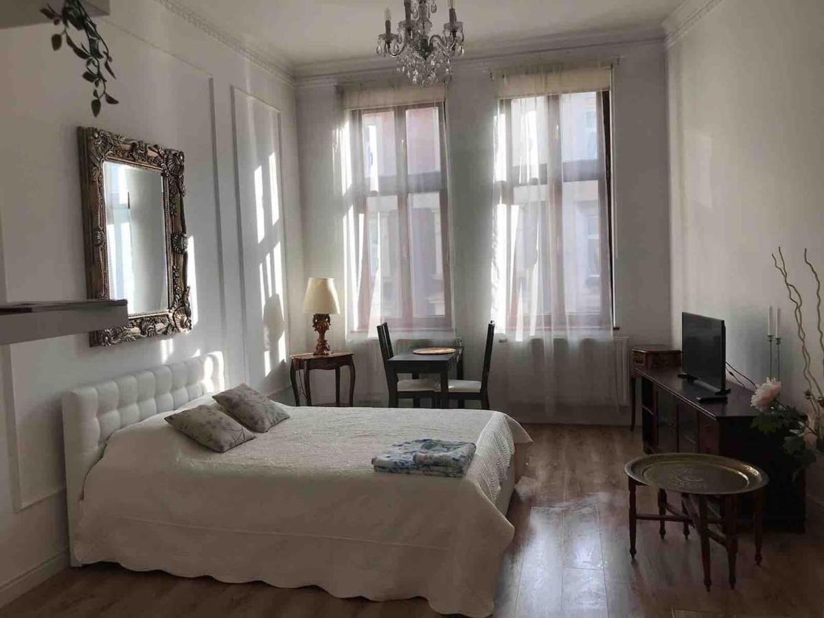 Studio Appartment In Old Town كراكوفيا المظهر الخارجي الصورة