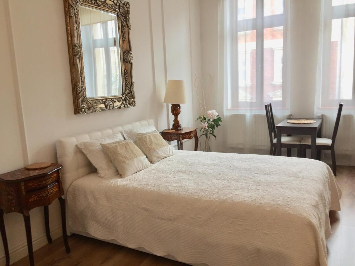 Studio Appartment In Old Town كراكوفيا المظهر الخارجي الصورة