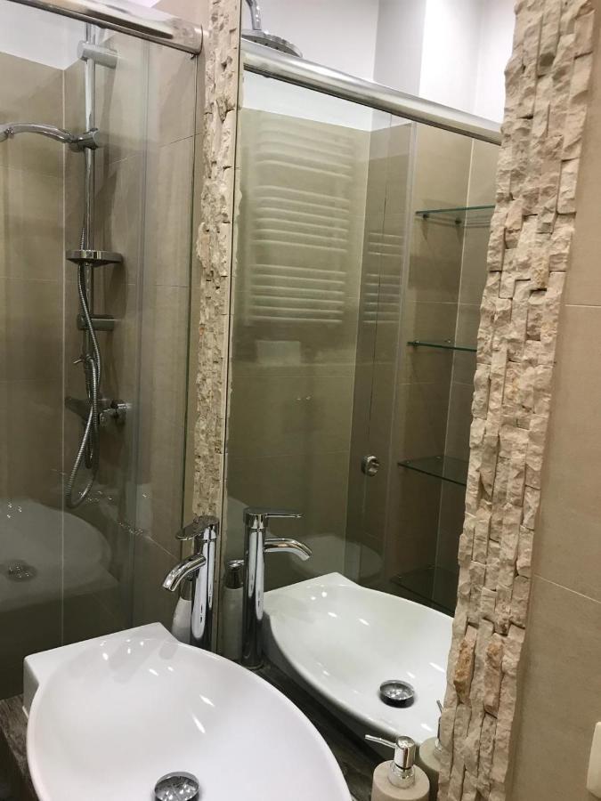 Studio Appartment In Old Town كراكوفيا المظهر الخارجي الصورة