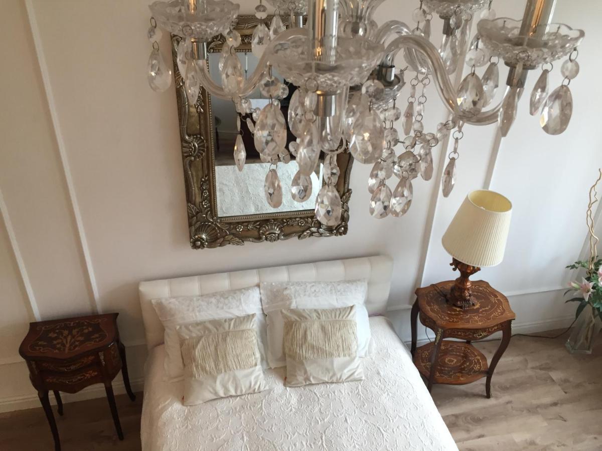 Studio Appartment In Old Town كراكوفيا المظهر الخارجي الصورة